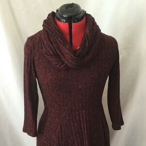 Robbie Bee Red/Black scarf neck sweater dress